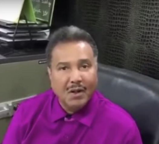 السعودية | شاهد: الفنان محمد عبده يقدم التهنئة للمنتخب السعودي على طريقته الخاصة