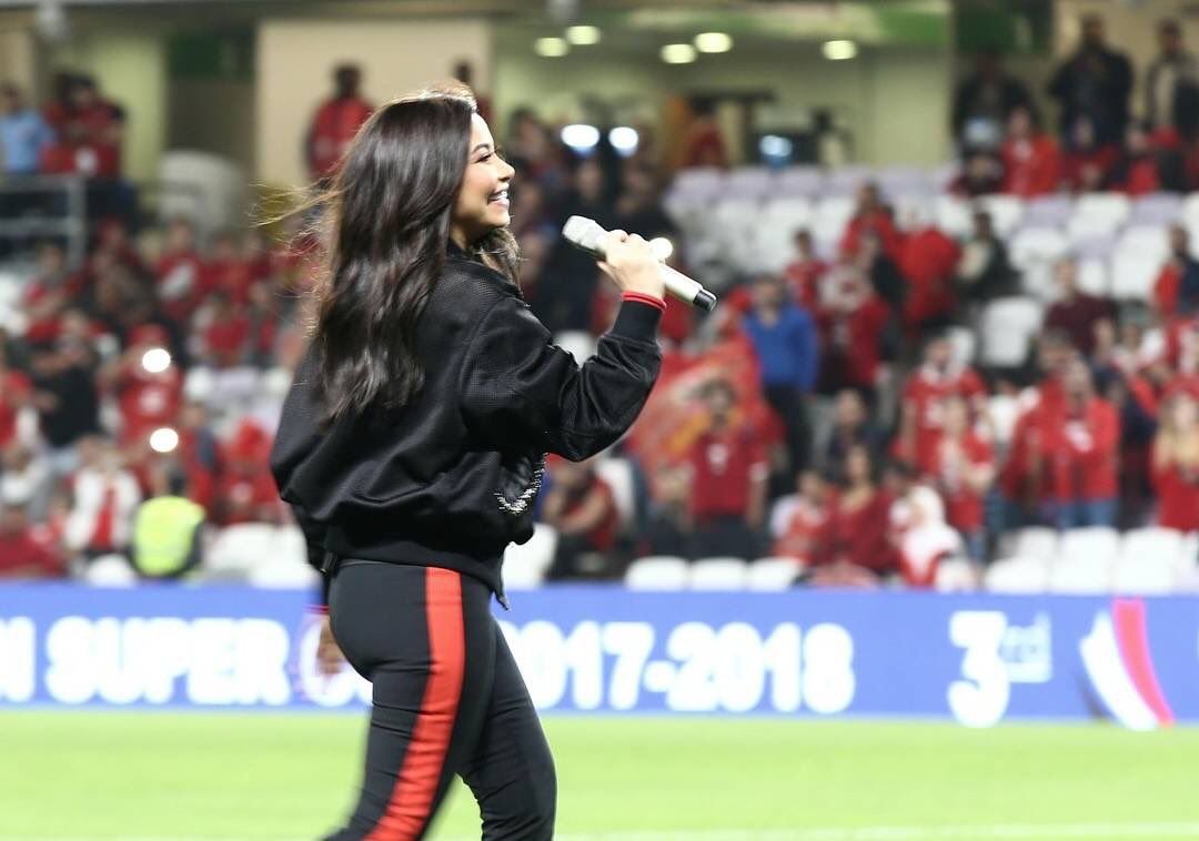 شيرين عبد الوهاب تفتتح حفل السوبر المصري بالسلام الوطني