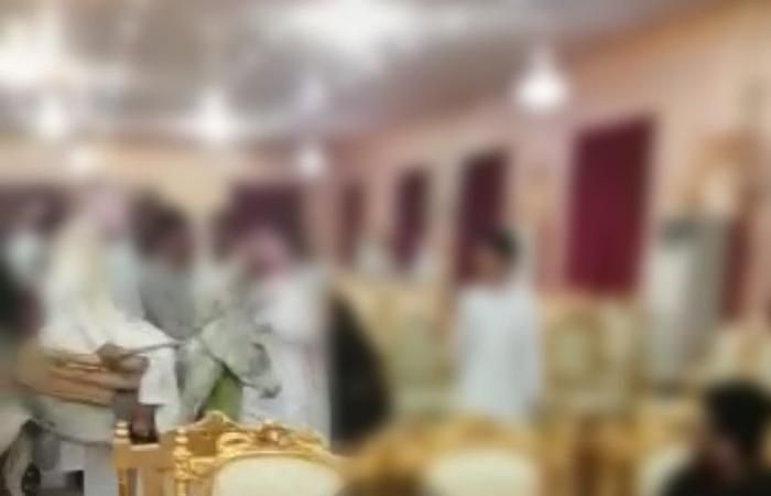 دخلوا قصر الأفراح بحمار و"دباب".. ممازحة ثقيلة تؤدي لمحاكمة شبان بجازان