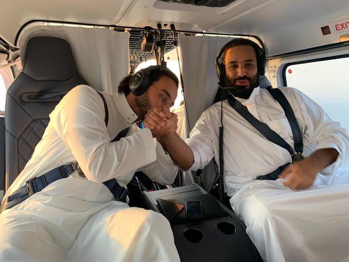 السعودية | صورتان جديدتان لولي العهد مع وزير الحرس الوطني تشعلان مواقع التواصل الإجتماعي
