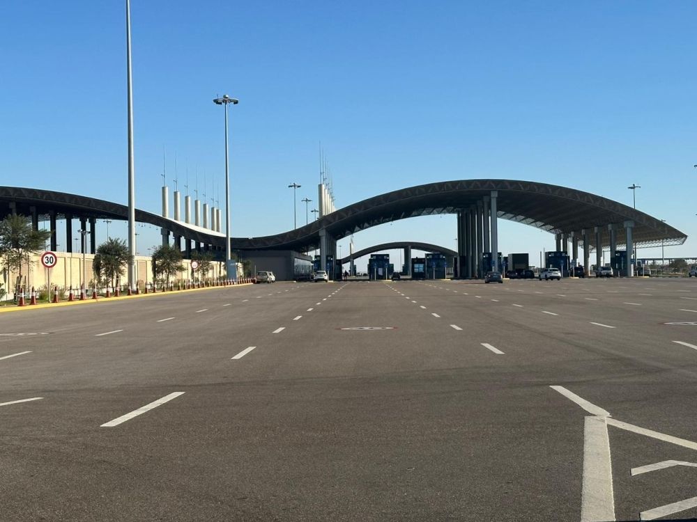 اليوم" ترصد 3 عقبات بطريق "سلوى – العقير".. وهيئة الطرق ترد