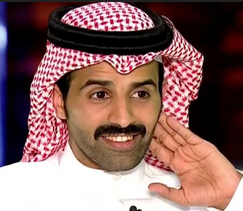 بالفيديو: سعود القحطاني يكشف عن موقف حدث بينه وبين فتاة منظمة لمباراة الهلال.. وهذا ما فعله المنظمين عندما حضروا لإخراجه من الملعب