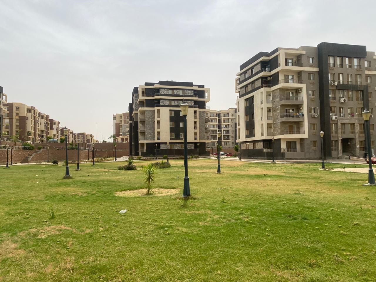 رئيس جهاز القاهرة الجديدة يتفقد مشروعات سكن مصر ودار مصر وجنة