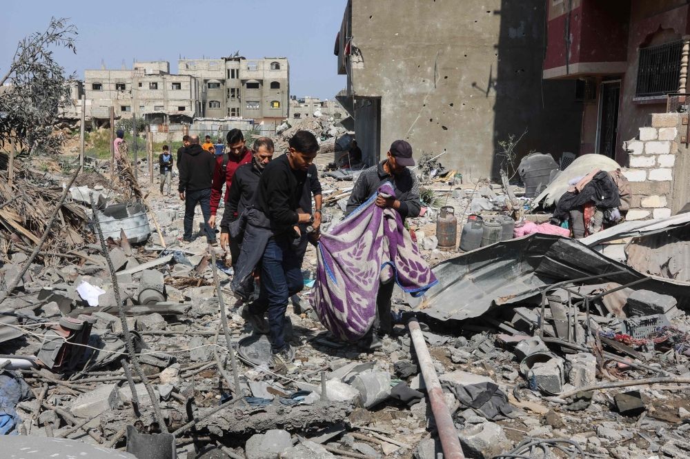العدوان على غزة.. استشهاد 16 فلسطينيًا في غارات إسرائيلية بالقطاع