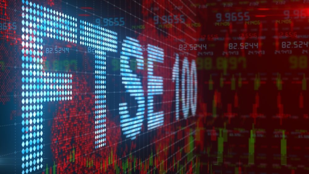 سعر الجنيه الإسترليني مقابل الدولار واليورو اليوم الجمعة