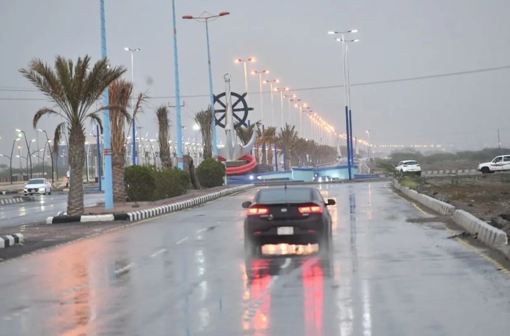 أخبار من السعودية.. "الأرصاد": أمطار غزيرة ومتوسطة على منطقتي الباحة وجازان