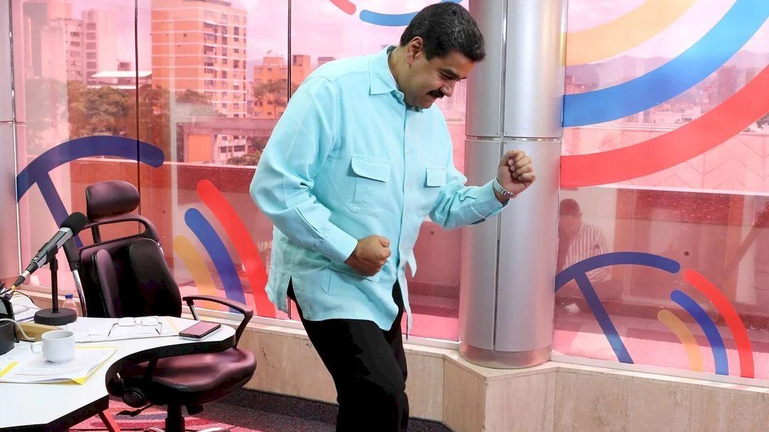 نيكولاس مادورو.. من سائق حافلة إلى صدارة عناوين العالم