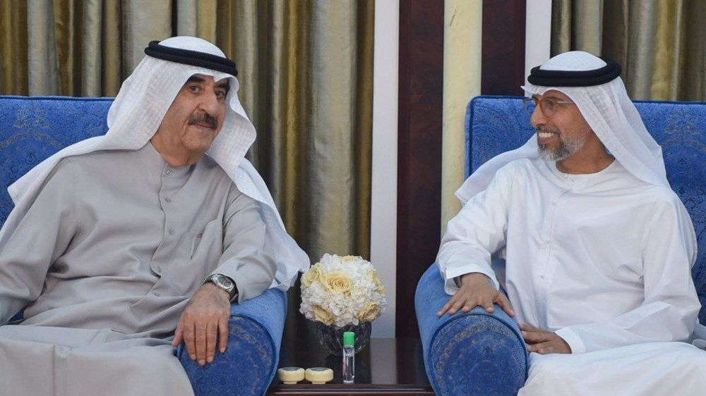 حاكم أم القيوين يستقبل وزير الطاقة وجموع المهنئين بشهر رمضان
