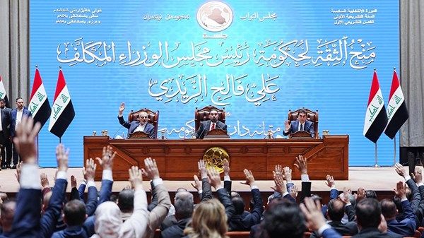 «النواب العراقي» يصوت لصالح منح الثقة لحكومة علي الزيدي