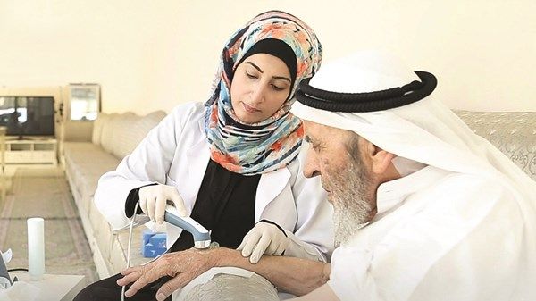 الأسرة في الإمارات.. خدمات صحية ووقائية بمعايير عالمية