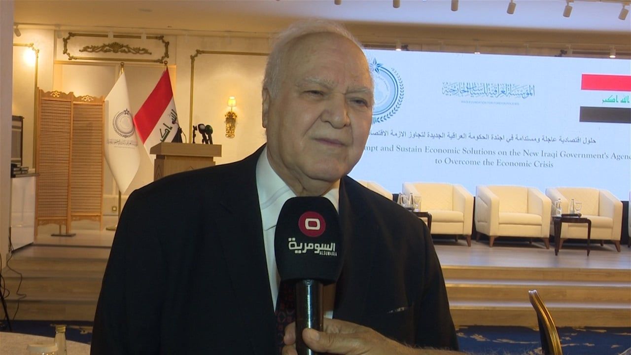 مستشار حكومي: الموازنة تمر بأزمة تمويل معقدة والرواتب "قضية مقدسة"