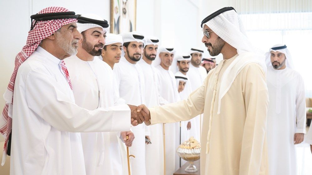 خليفة بن طحنون يحضر حفل استقبال بمناسبة زفاف محمد سيف الكلباني
