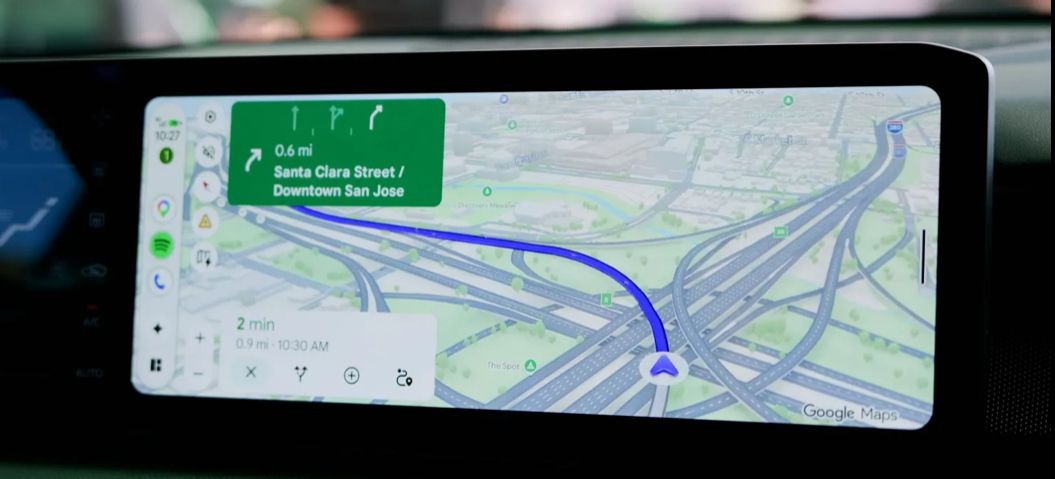 تكنولوجيا: جوجل تُحدث تنبيهات الخرائط في Android Auto بتصميم جديد أكثر ذكاءً وأقل إزعاجًا أثناء القيادة