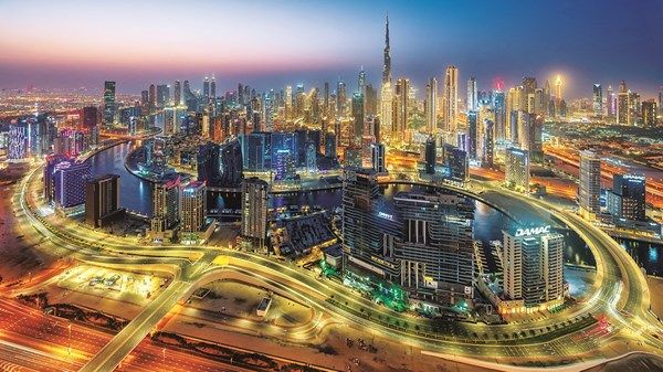 60 خدمة لـ«مستشار الخدمات الافتراضي» في بلدية دبي