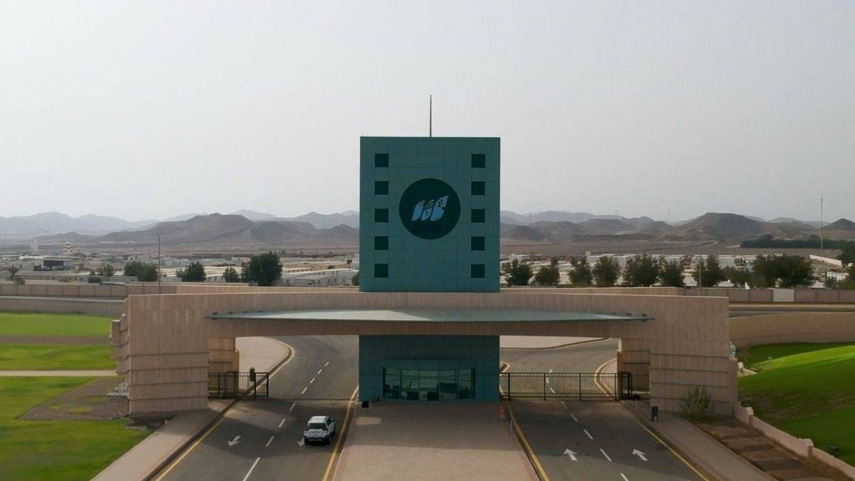 جامعة جدة تنفرد بحزمة من برامج الدراسات العليا النوعية في مجال اللوجستيات