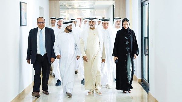 نهيان بن مبارك: الاستثمار في التعليم ركيزة التنمية الشاملة