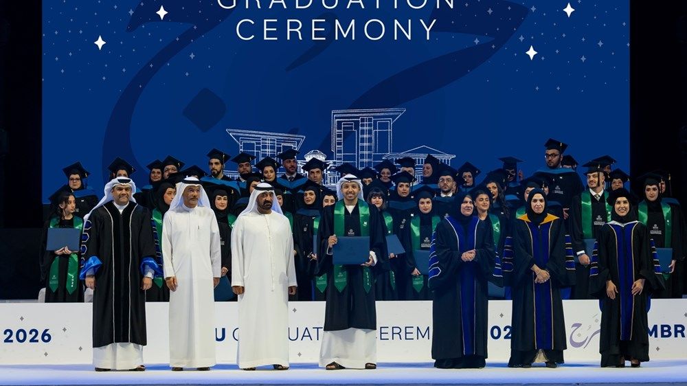 أحمد بن سعيد يشهد حفل تخريج دفعة 2026 من طلبة جامعة محمد بن راشد للطب والعلوم الصحية