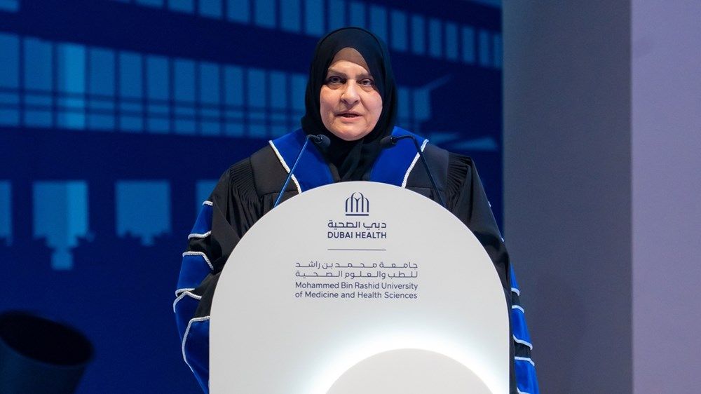 أحمد بن سعيد يشهد حفل تخريج دفعة 2026 من طلبة جامعة محمد بن راشد للطب والعلوم الصحية