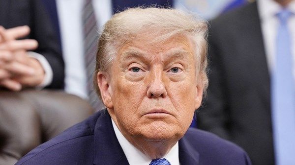 العملات المشفرة تضيف أكثر من مليار دولار إلى دخل ترامب