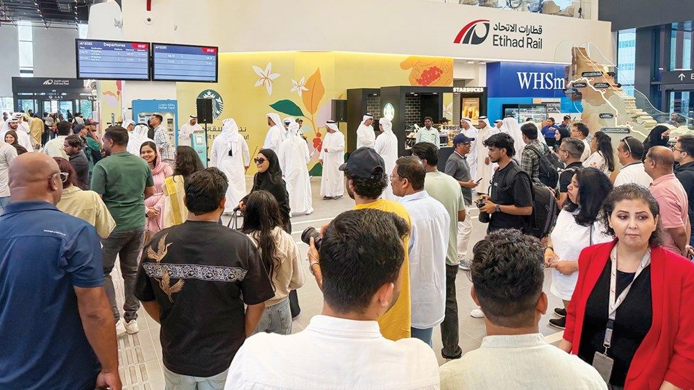 "قطارات الاتحاد" تدشّن أولى رحلات الركاب بين الفجيرة وأبوظبي