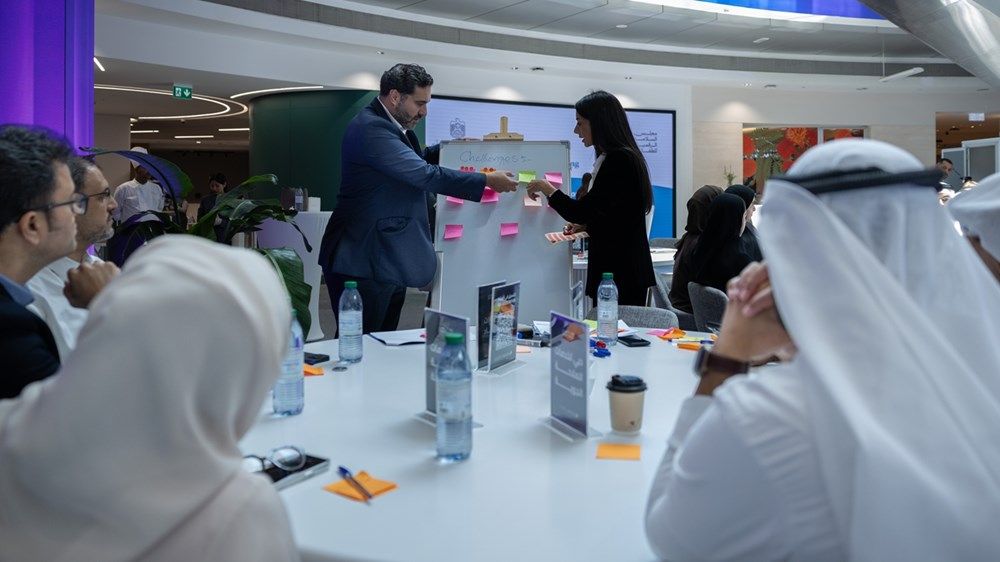 حمدان بن محمد يشهد إطلاق منصة التوأم الرقمي المتكاملة لإمارة دبي