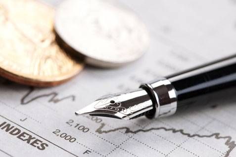 الذهب يتراجع مع تصاعد التوترات في الشرق الأوسط وزيادة رهانات رفع الفائدة الأمريكية