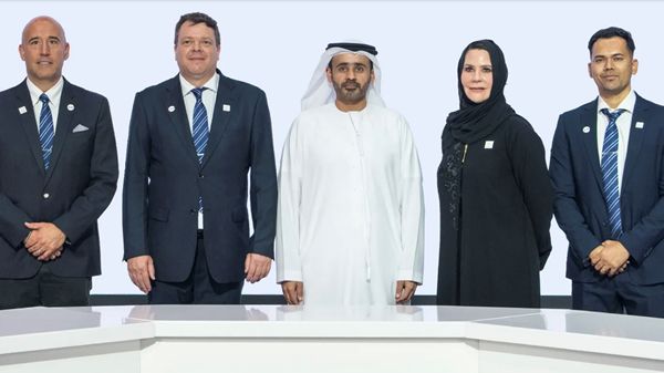 "أبوظبي للتنقل" يعزِّز منظومة التنقل الذكي والذاتي عبر شراكات استراتيجية