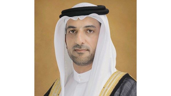 سلطان بن أحمد القاسمي يوجه بتخصيص منح دراسية بجامعة الشارقة لأوائل الثانوية العامة