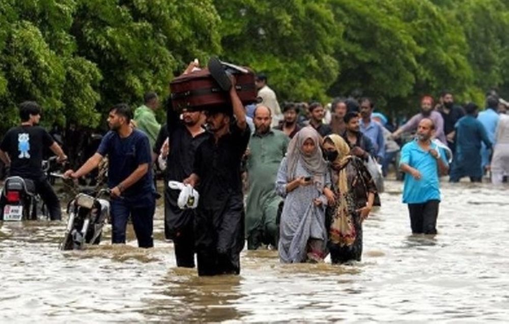 ارتفاع ضحايا فيضانات باكستان إلى 43 قتيلًا و177 مصابًا