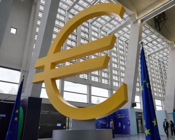 هبط في المعاملات الفورية.. انخفاض أسعار الذهب بأكثر من 2%