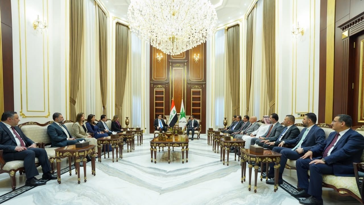 العزم ونائب رئيس مجلس النواب يبحثان عدداً من القضايا الوطنية