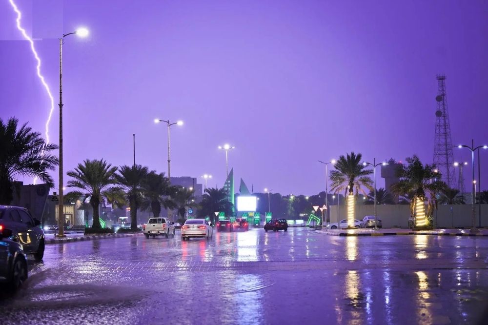 أخبار من السعودية.. طقس الأحد.. أمطار رعدية وزخات من البرد على أجزاء من 4 مناطق