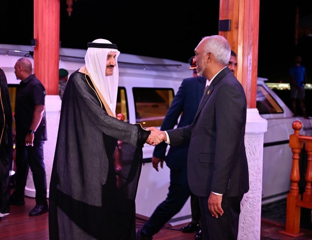 أخبار من السعودية.. نيابة عن ولي العهد.. الأمير منصور بن متعب يحضر احتفال المالديف بذكرى الاستقلال