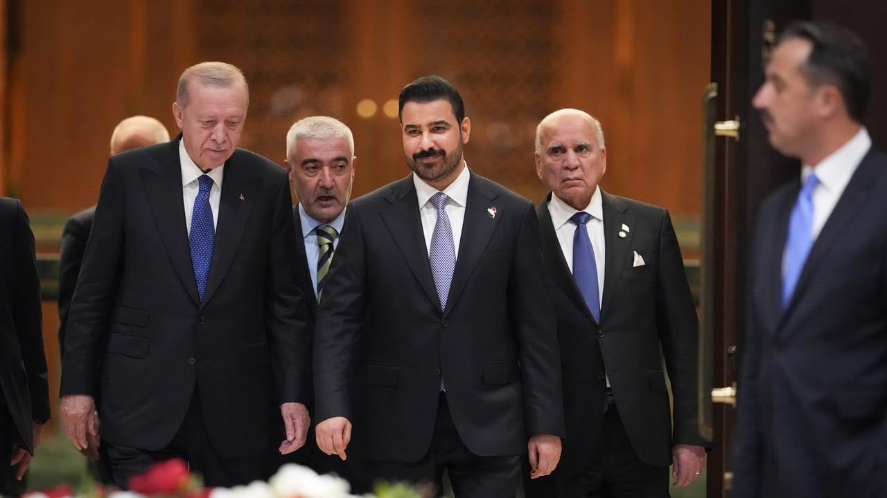تفاصيل مخرجات لقاء الزيدي وأردوغان.. مباحثات شاملة والتنمية أبرز المحاور