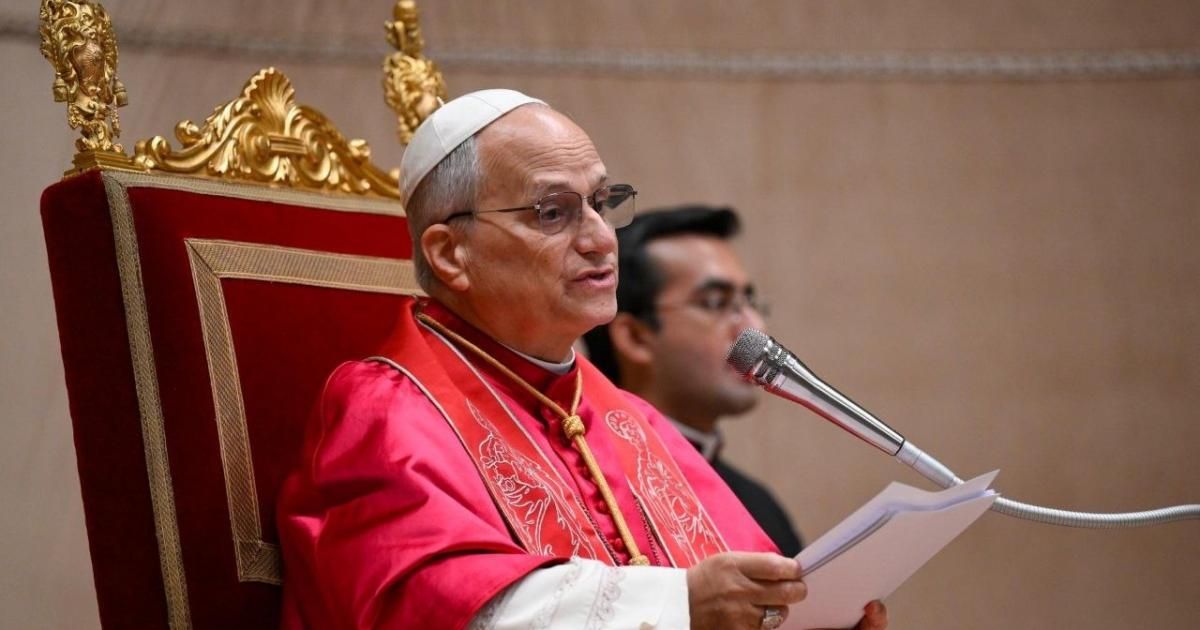 البابا لاوون يدعو إلى التفاوض "لبلوغ حل سياسي منصف" في الضفة وغزة