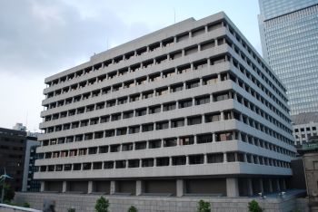 انخفاض المعدن الأصفر 1.4%.. تراجع أسعار الذهب والمعادن النفيسة