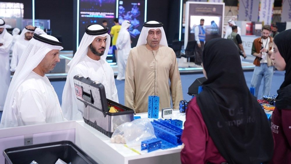 زايد بن حمد يزور مهرجان الشيخ زايد الصيفي ويشيد بدوره في إعداد أجيال المستقبل