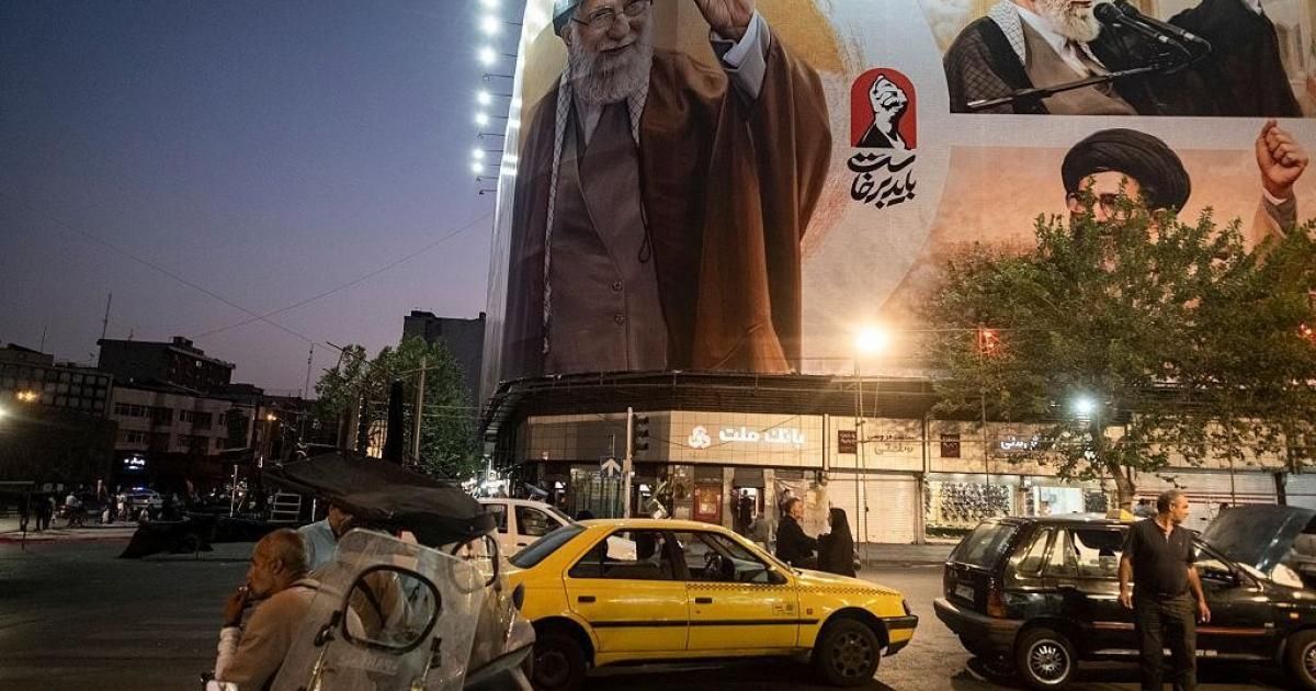 مسؤول إيراني: الإطار العام للتفاهم مع عُمان بخصوص مضيق هرمز اكتمل تقريبا