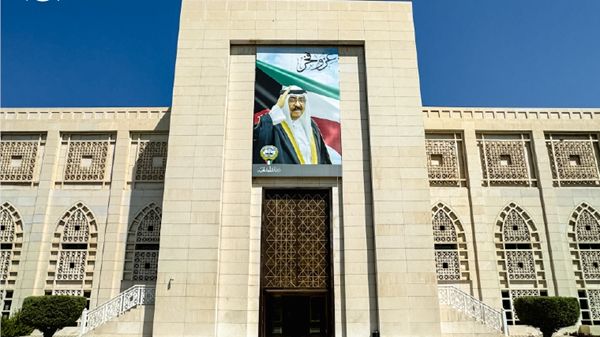 الكويت تستنكر بشدة الهجوم الإيراني على سفينة تابعة لشركة "أدنوك"