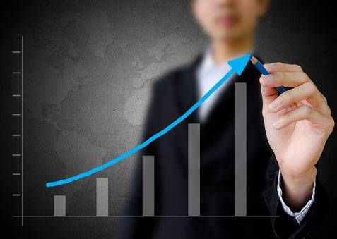 أرباح إنفيديا تتجاوز التوقعات والإيرادات تقفز بأكثر من الضعف