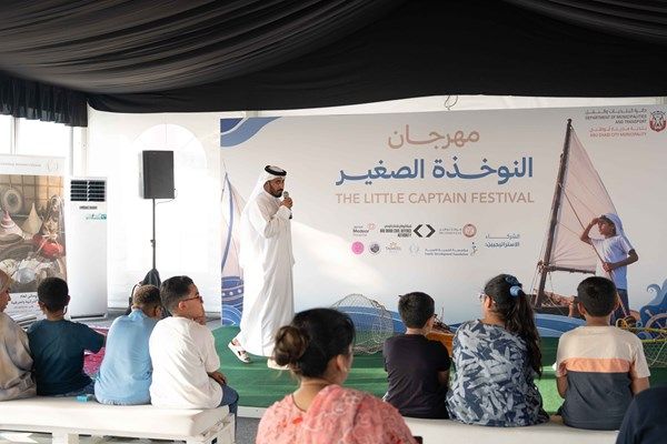 على كورنيش أبوظبي.. مهرجان "النوخذة الصغير" يستقطب 3000 زائر