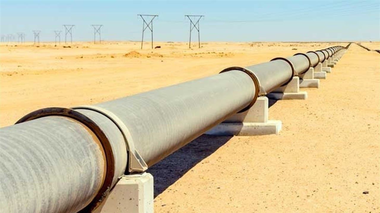 العراق يتحرك لإعادة تفعيل أنبوب نفطي أُنشئ في الثمانينيات.. السعودية: لا مانع لدينا