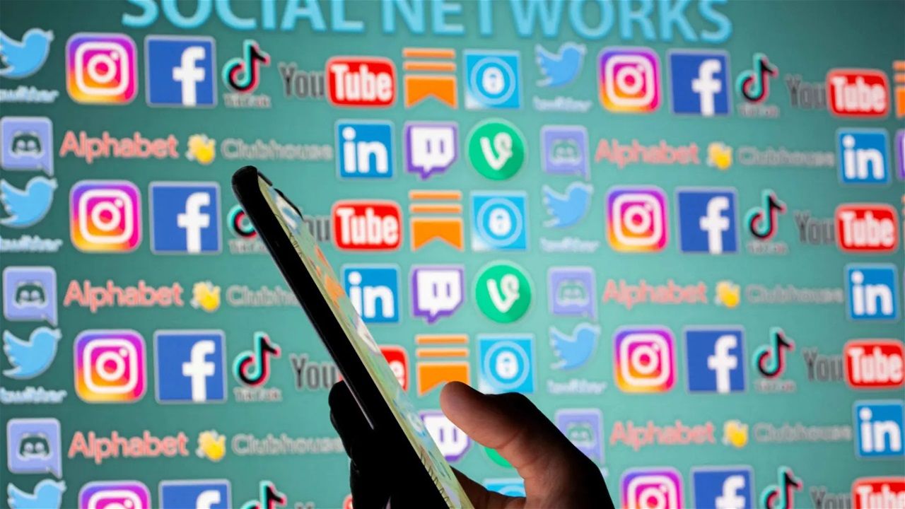 ماذا يحدث لبياناتنا بعد حذفها من الإنترنت؟