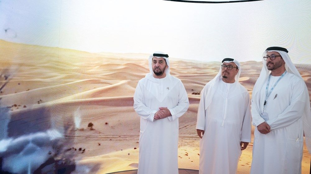 حمدان بن زايد يزور معرض «الصيد والفروسية» ويشيد بدوره في صون التراث وتعزيز الاستدامة