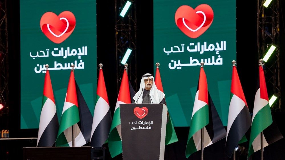 نهيان بن مبارك يشارك أبناء الجالية الفلسطينية الاحتفاء بثقافتهم وتراثهم وقصص نجاحهم في الإمارات