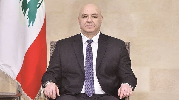 الرئيس اللبناني يؤكد حصرية السلاح بيد الدولة