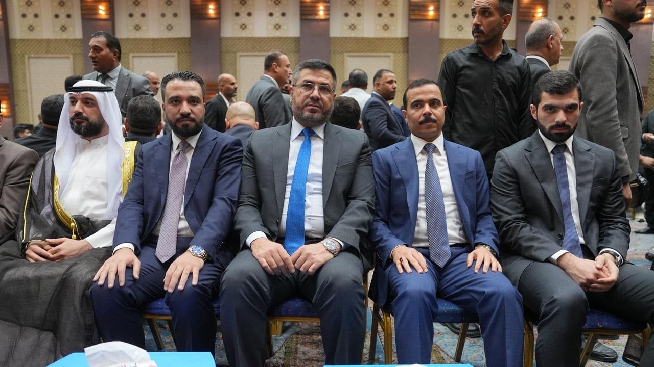 الهيئة القيادية لتحالف العزم تقدم واجب العزاء لوزير الصحة بوفاة والدته