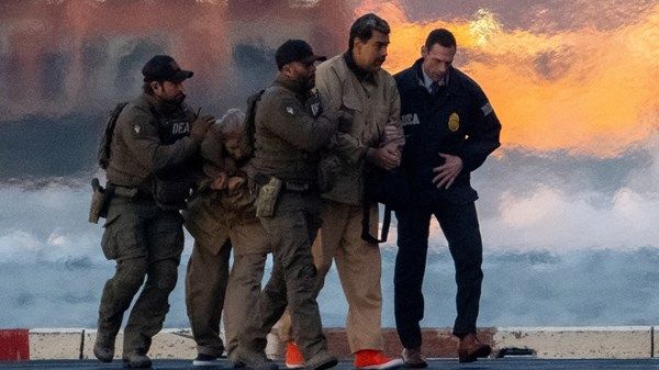 مادورو يطلب من القضاء الأميركي إسقاط تهم موجهة إليه