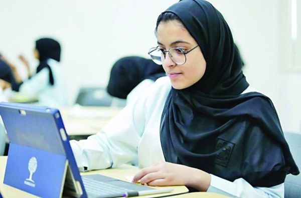 «التربية» تحظر استخدام الأدوات الرقمية غير المعتمدة داخل المدارس