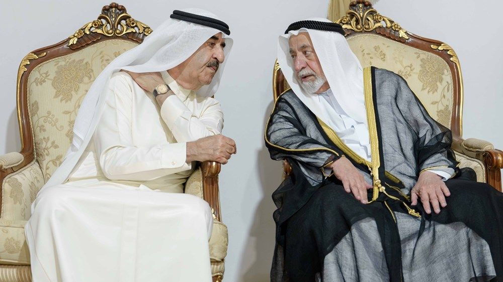 حاكما الشارقة وأم القيوين يقدمان واجب العزاء في وفاة الشيخ محمد بن سالم بن سلطان القاسمي